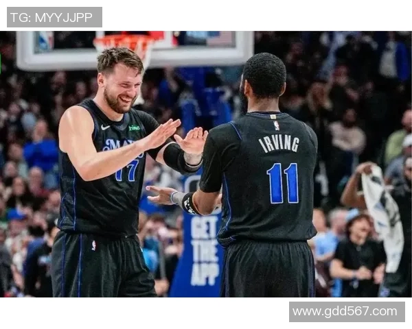 东契奇狂砍73分刷新现役最高分记录独行侠力克太阳终结其11连胜之旅